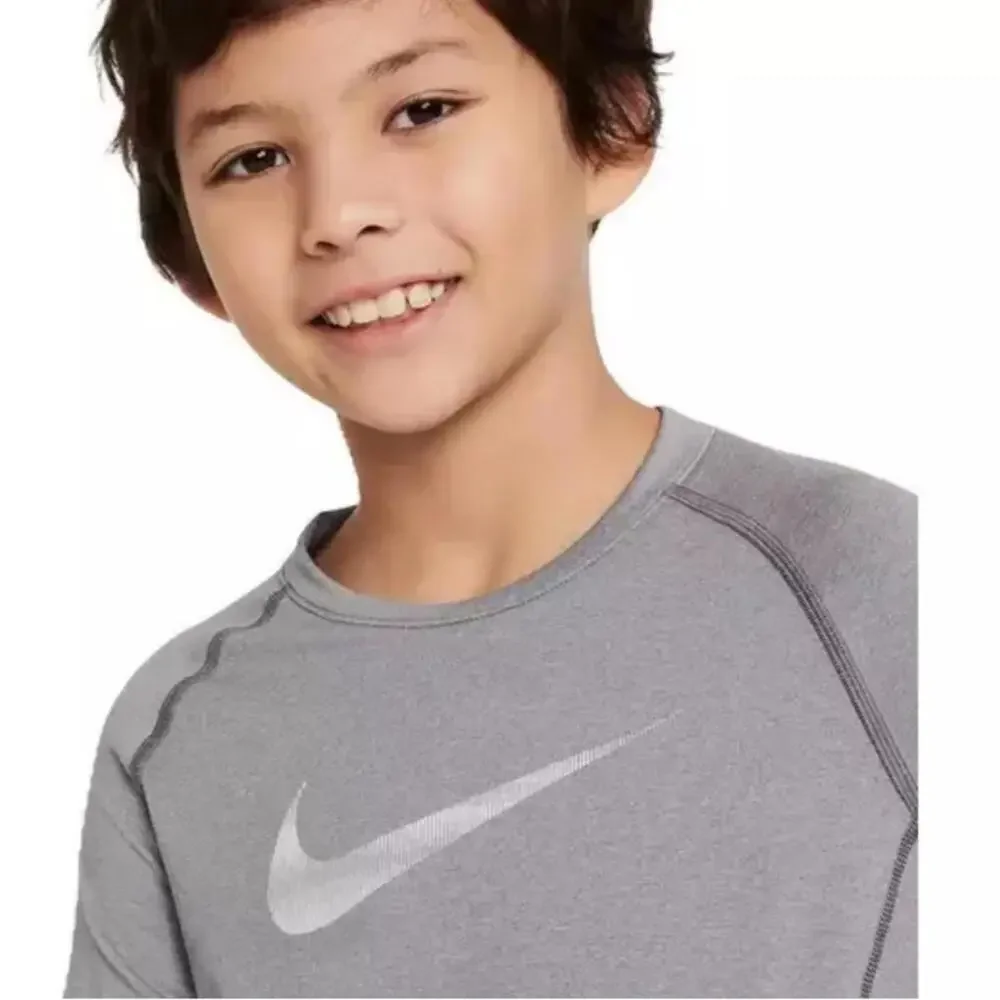 N/A nike pro